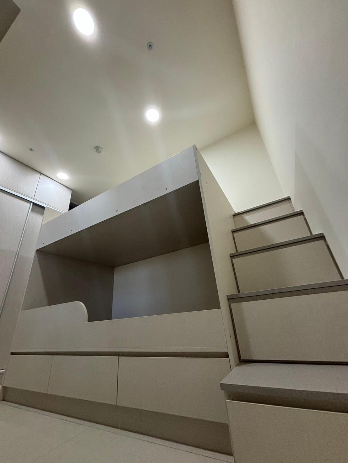 上下舖及收納階梯櫃