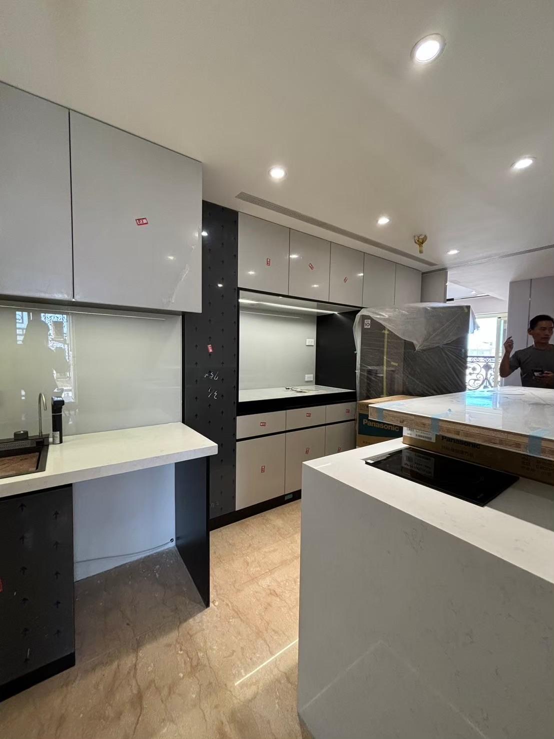 新竹乾弘竹美館(廚具中島)